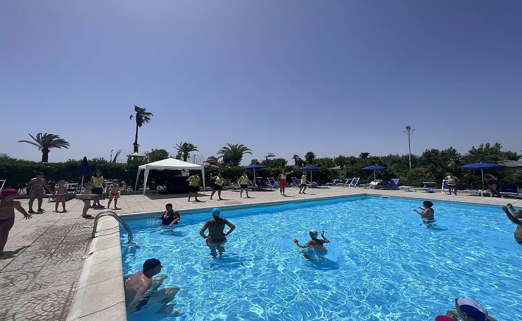 Piscina1